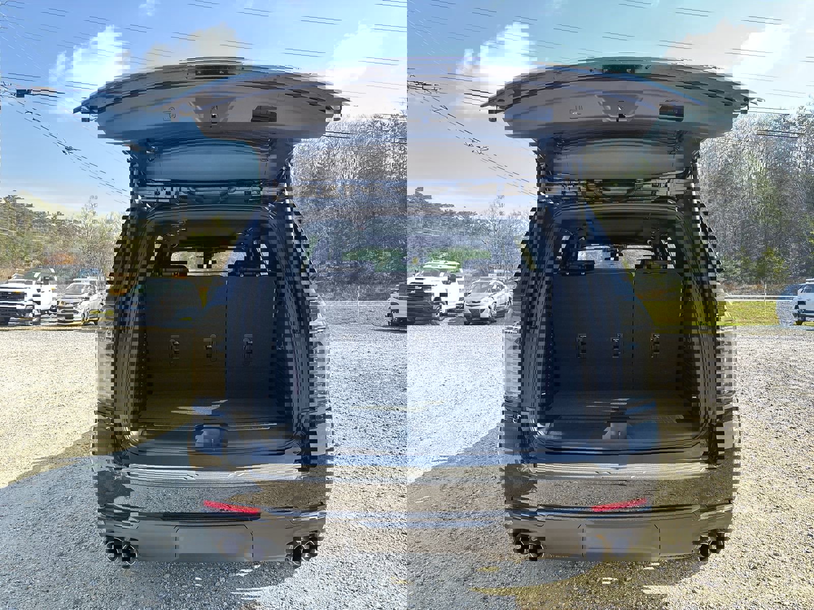 Used 2026 Chevrolet Tahoe RST w/ Comfort Package image 27