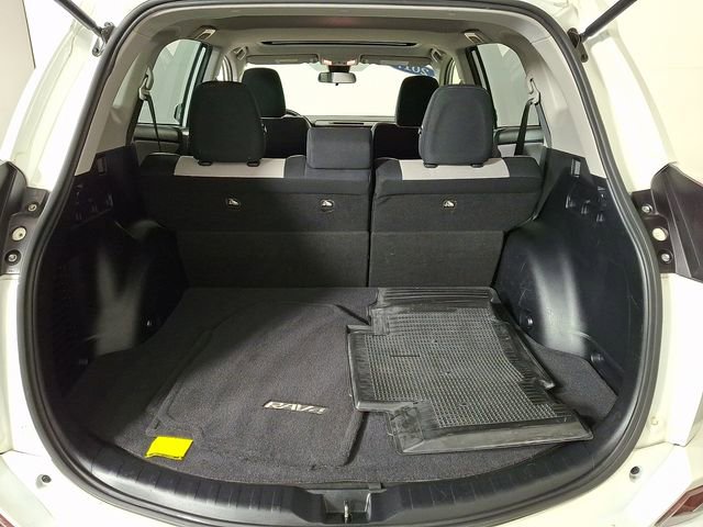 Used 2017 Toyota RAV4 XLE image 29
