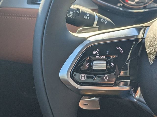 New 2026 Jaguar F-PACE R-Dynamic S image 22