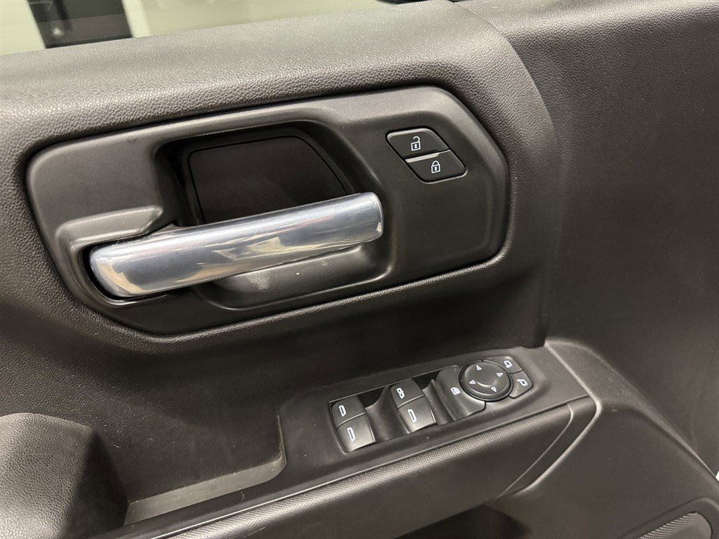 Used 2021 Chevrolet Silverado 1500 Custom Trail Boss image 32