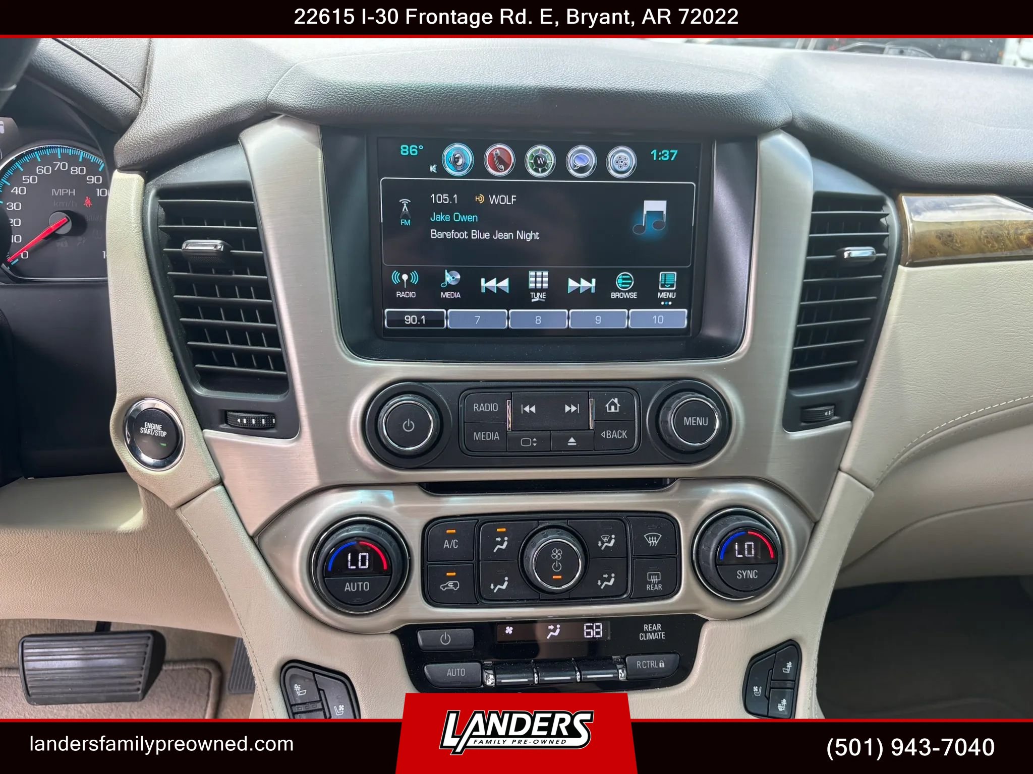 Used 2017 GMC Yukon Denali w/ Open Road Package AWD/4WD image 27