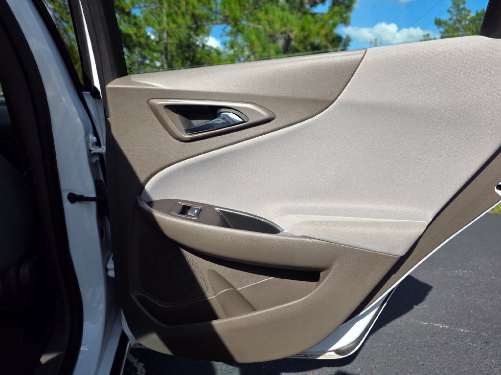 Used 2025 Chevrolet Malibu LT FWD image 22