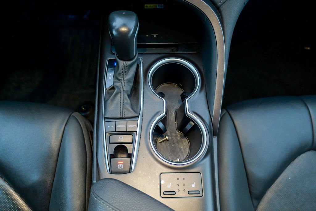 Used 2024 Toyota Camry XLE w/ Navigation Package AWD/4WD image 48
