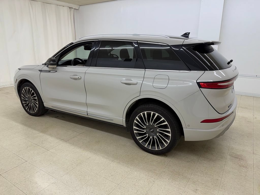 Used 2020 Lincoln Corsair Reserve w/ Equipment Group 201A AWD/4WD image 3