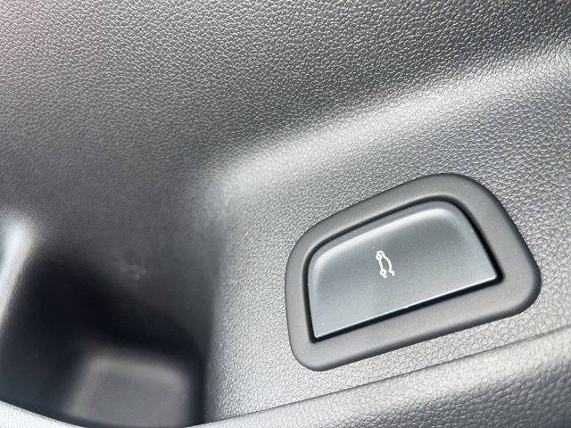 New 2026 Chevrolet Traverse LT w/ Sun and Wheel Package image 20