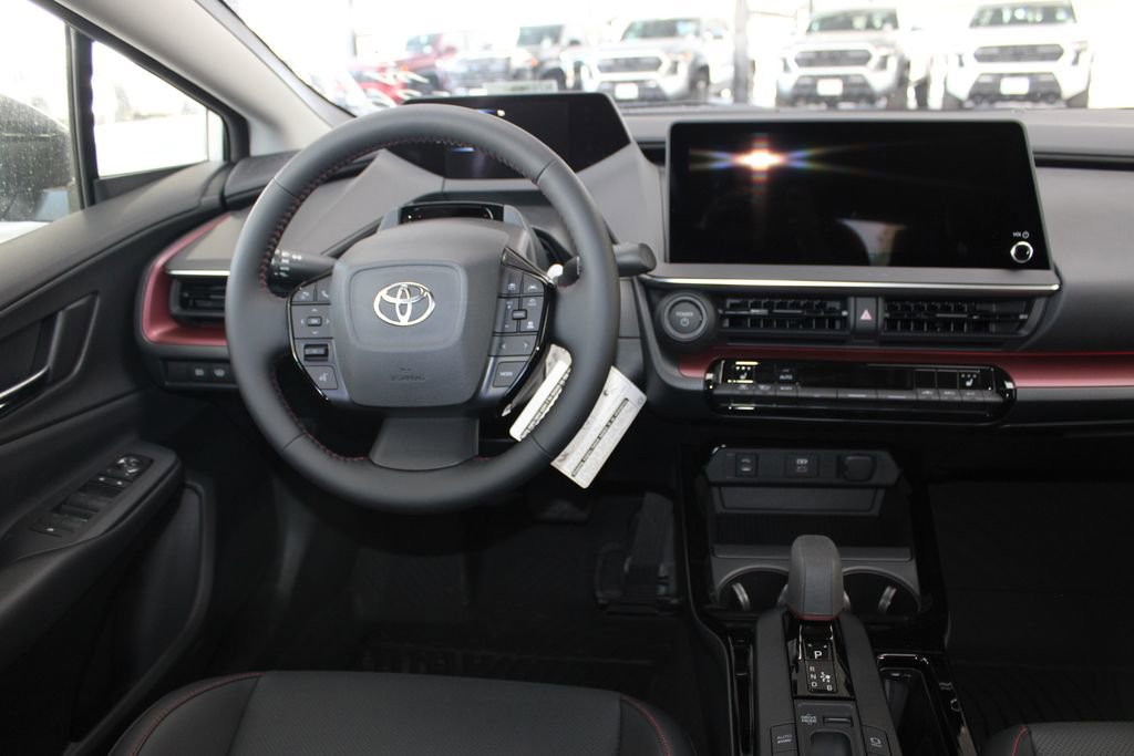 New 2026 Toyota Prius Plug-In Hybrid FWD image 2