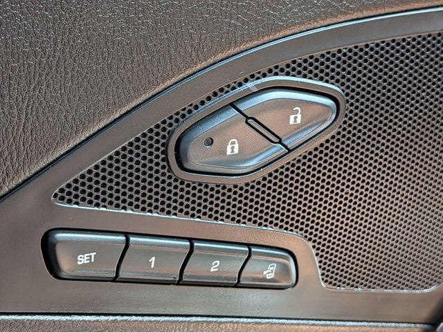 Used 2015 Chevrolet Corvette Stingray Coupe w/ 2LT Preferred Equipment Group RWD image 23