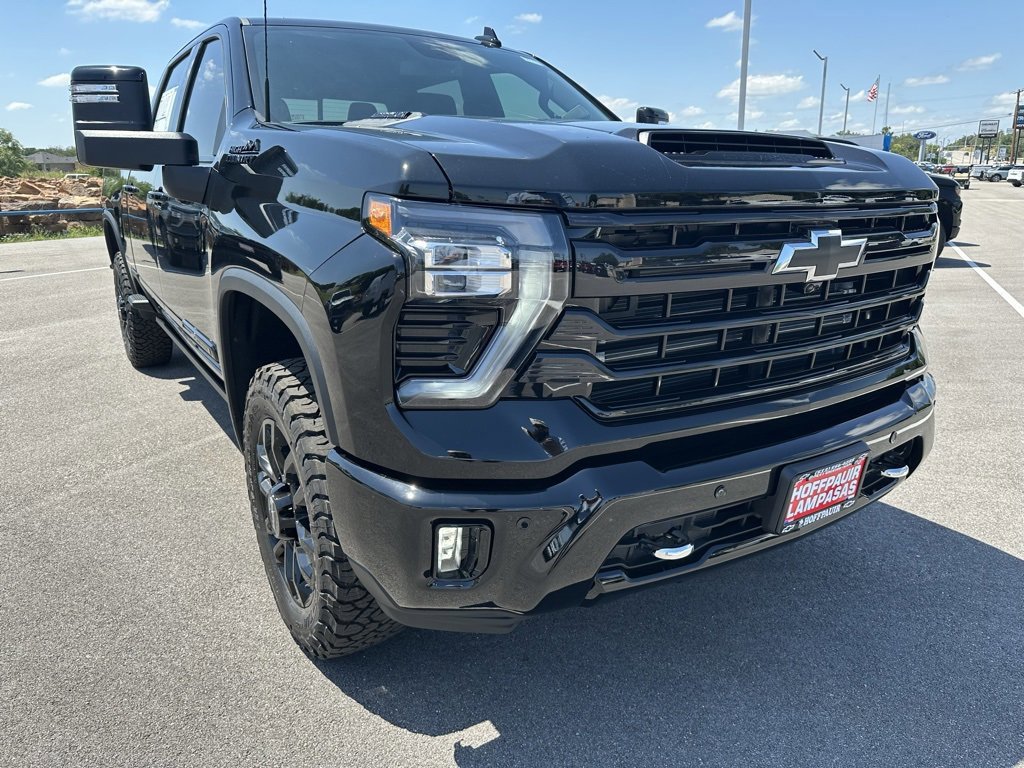 New 2025 Chevrolet Silverado 2500 High Country w/ Midnight Edition image 7