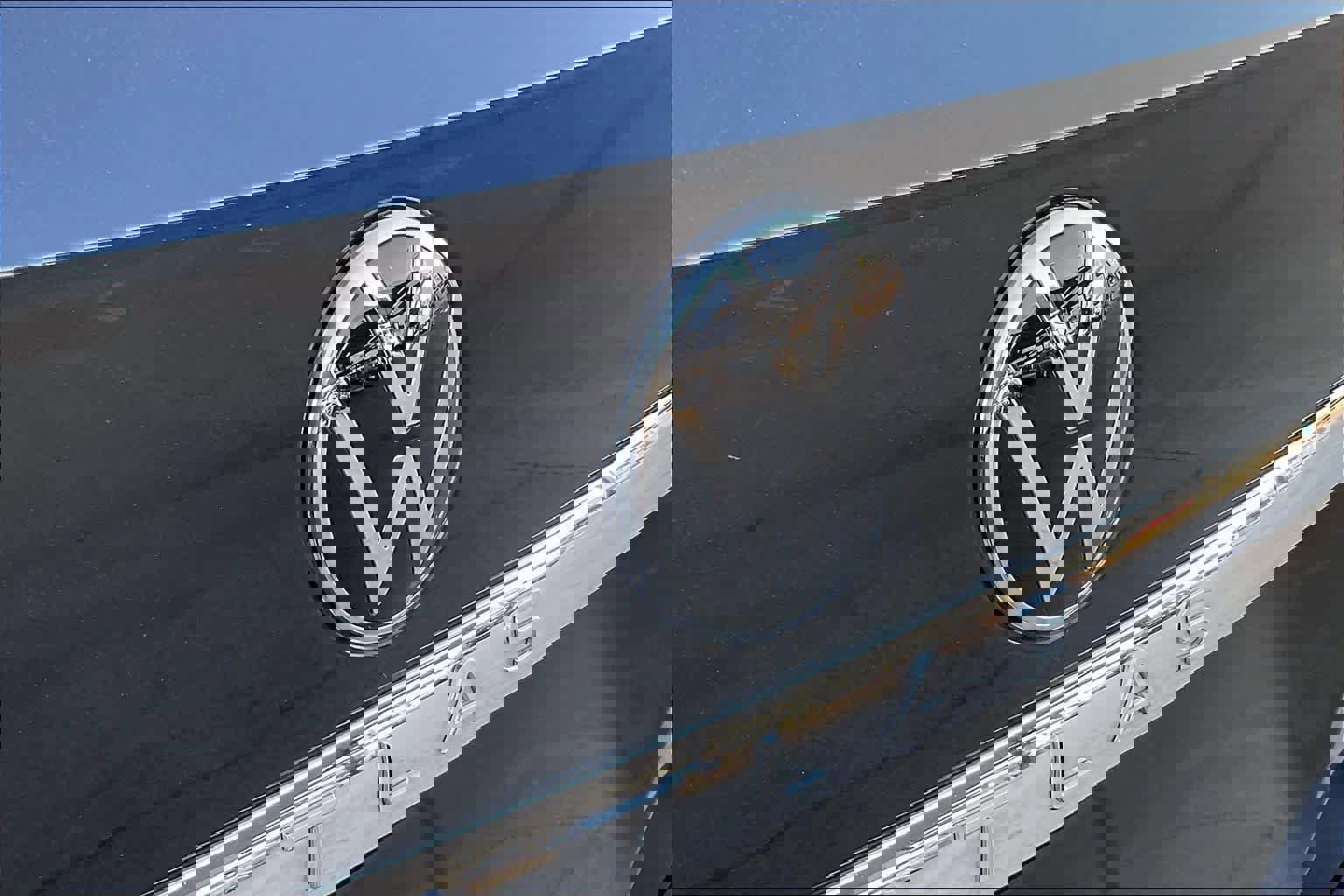 Used 2022 Volkswagen Atlas SEL Premium image 31