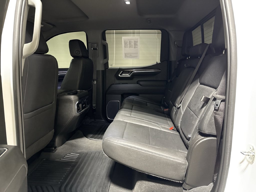 Used 2023 Chevrolet Silverado 1500 LTZ w/ LTZ Convenience Package II AWD/4WD image 22
