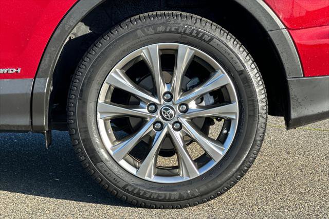 Certified 2018 Toyota RAV4 Limited w/ Advanced Technology Package image 31