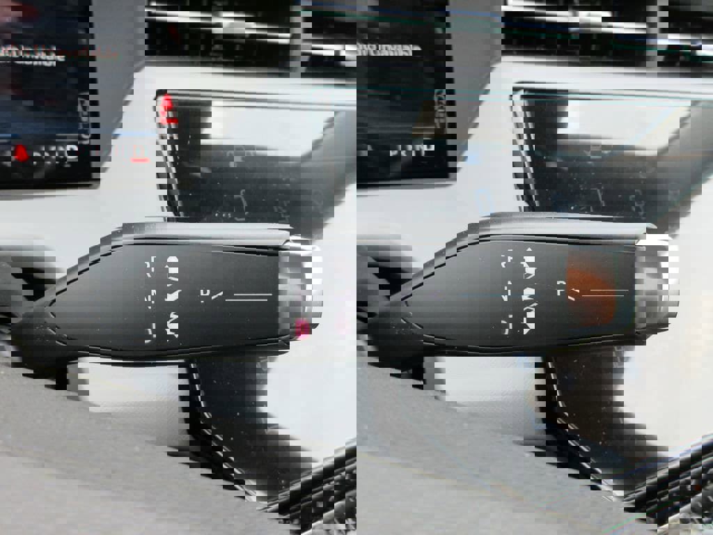 New 2027 Chevrolet Bolt RS FWD image 27