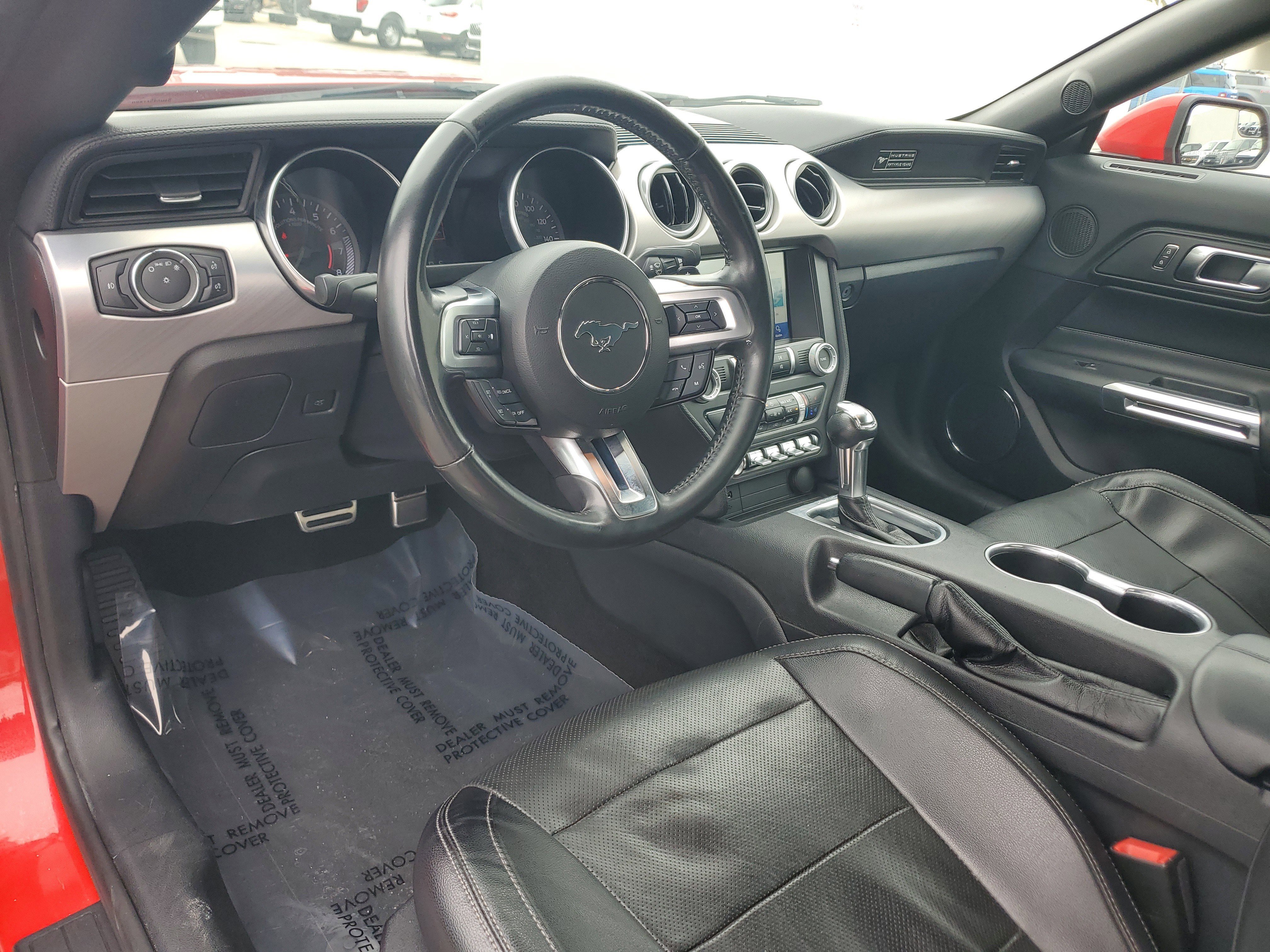 Used 2020 Ford Mustang Premium image 9