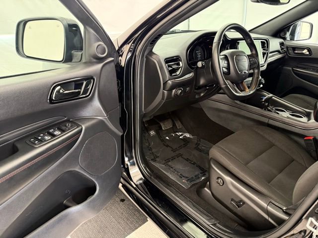 Used 2025 Dodge Durango GT image 33