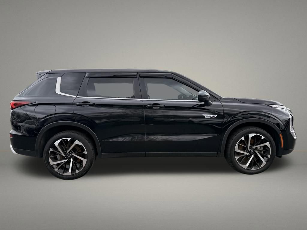 Used 2024 Mitsubishi Outlander SE AWD/4WD image 6