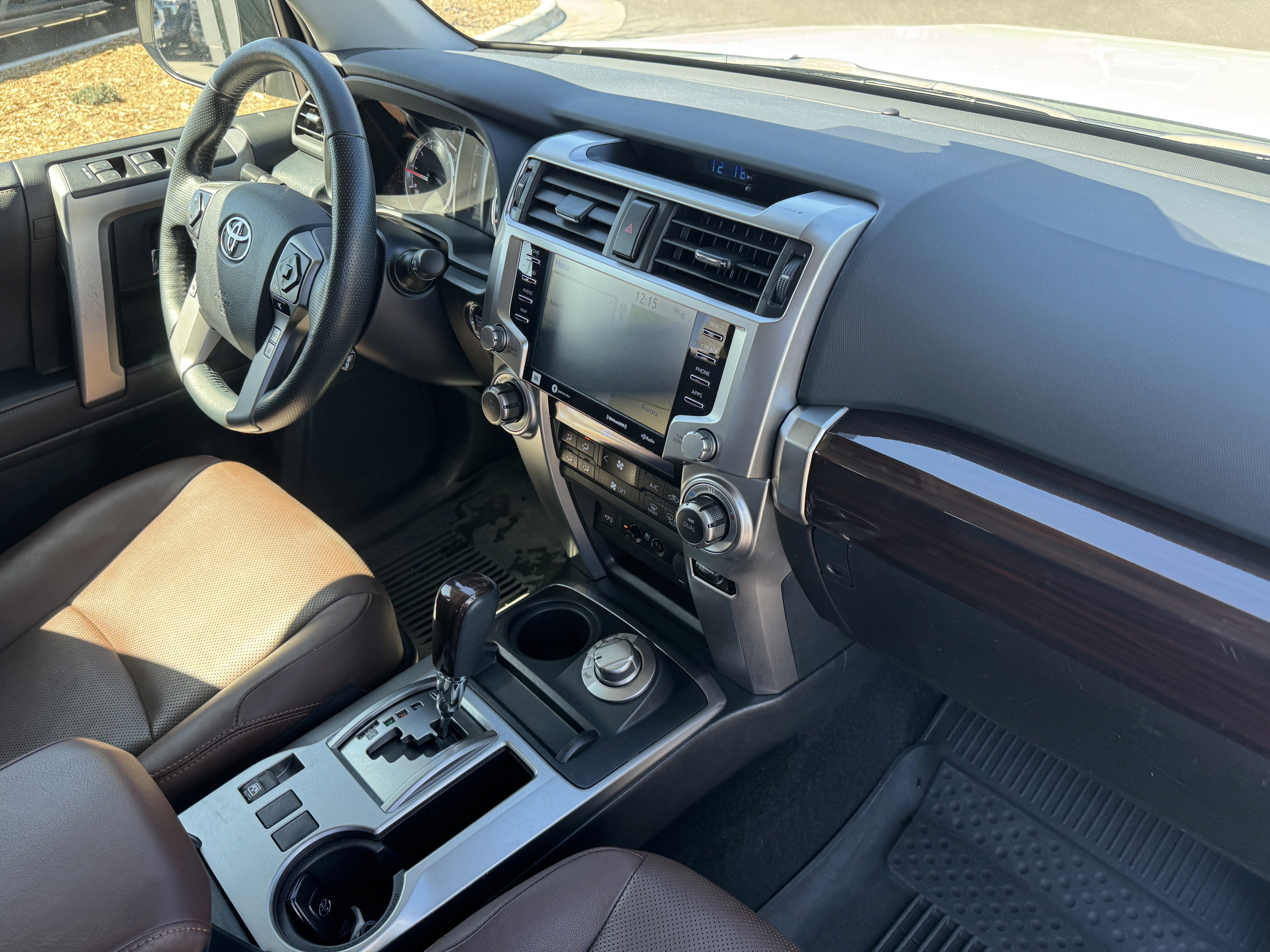 Used 2023 Toyota 4Runner Limited image 20