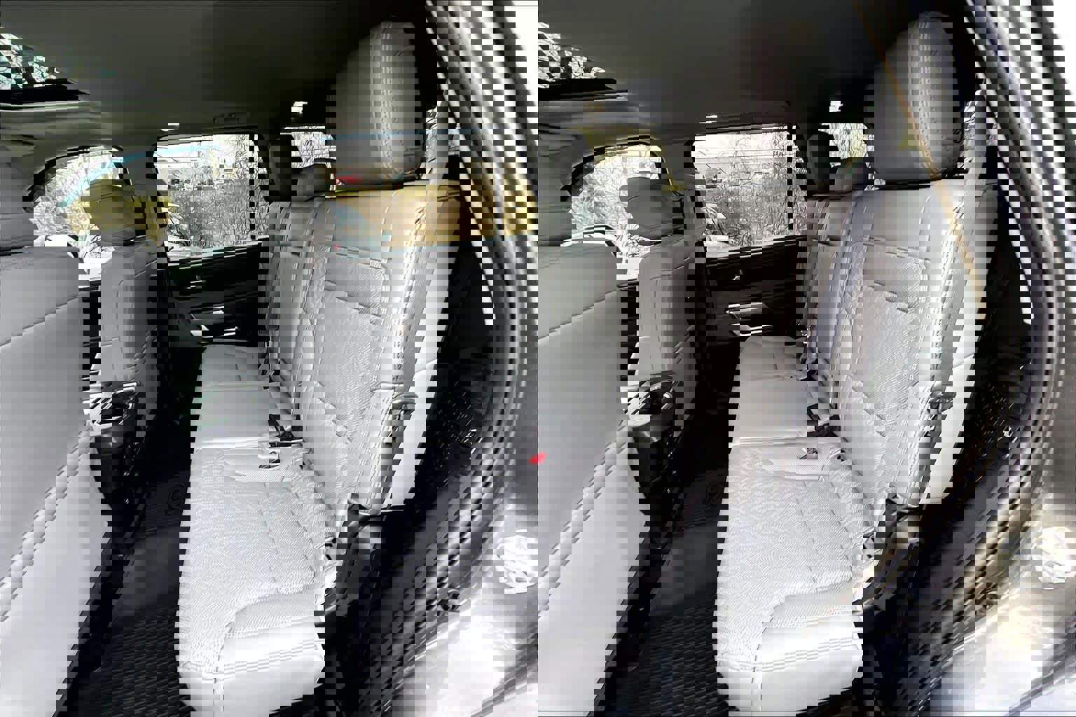 Certified 2024 Toyota Sequoia SR5 w/ SR5 Premium Package AWD/4WD image 20