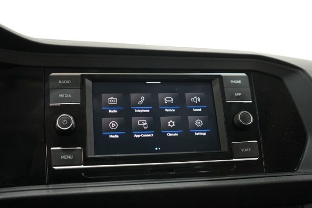 Used 2024 Volkswagen Jetta SE image 28