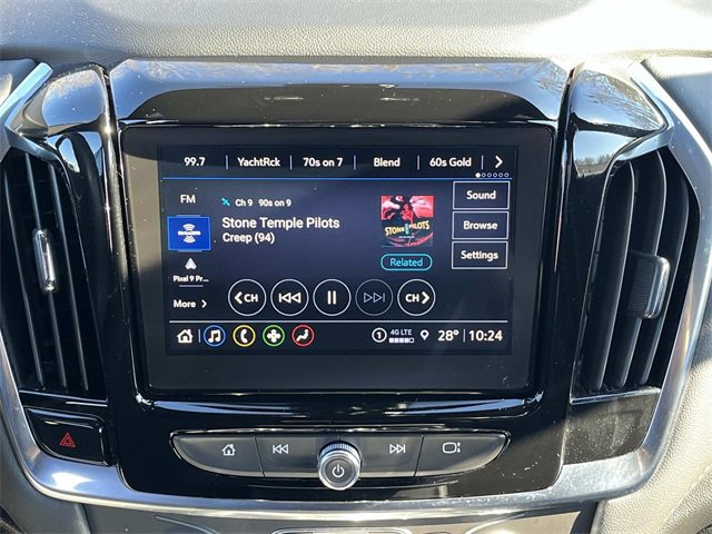 Used 2024 Chevrolet Traverse LT image 12