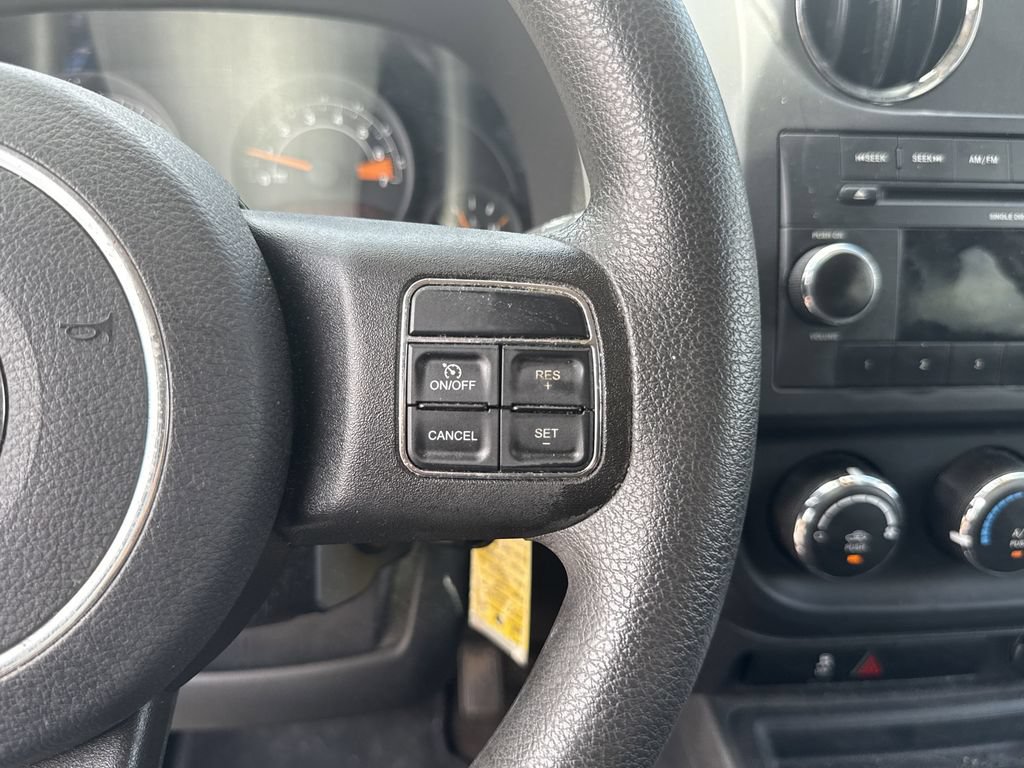 Used 2015 Jeep Compass Sport w/ Power Value Group AWD/4WD image 13