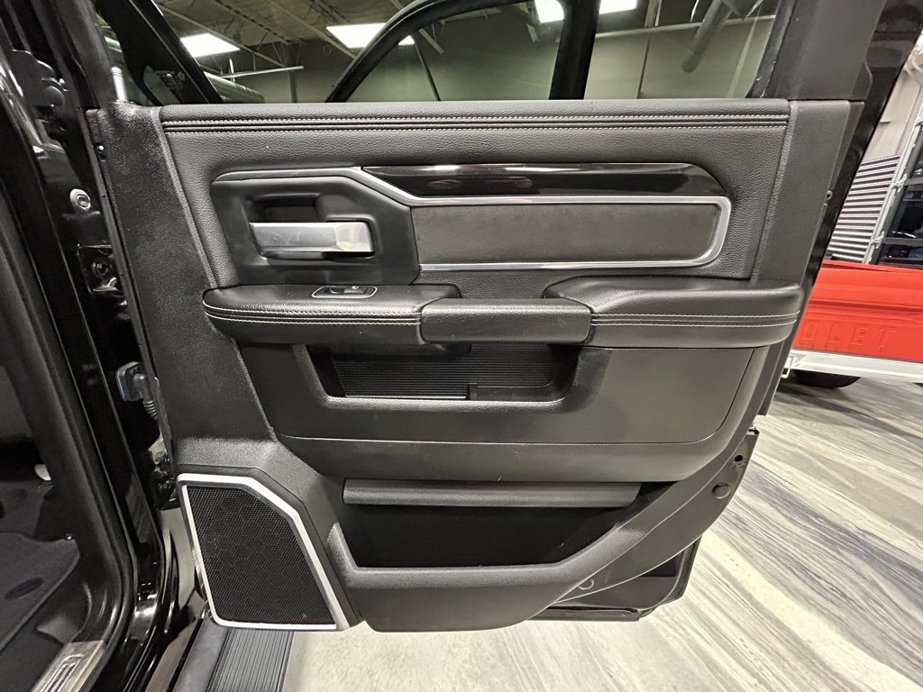 Used 2020 RAM 2500 Laramie w/ Night Edition image 45