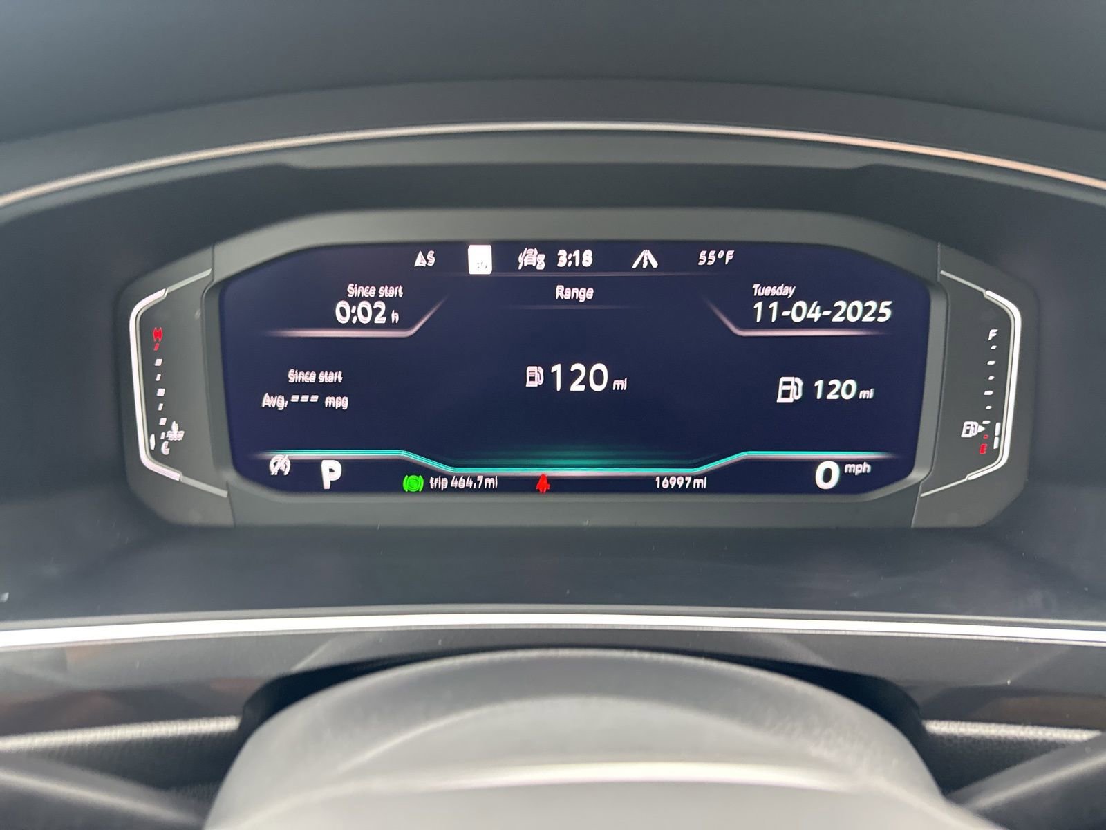 Certified 2022 Volkswagen Tiguan SEL R-Line image 20