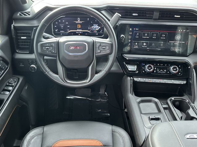 Used 2024 GMC Sierra 2500 AT4 w/ Technology Package AWD/4WD image 13