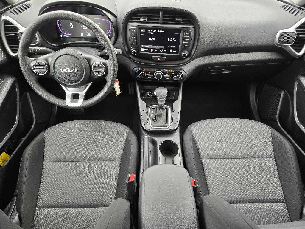 Certified 2025 Kia Soul LX w/ LX Technology Package image 5