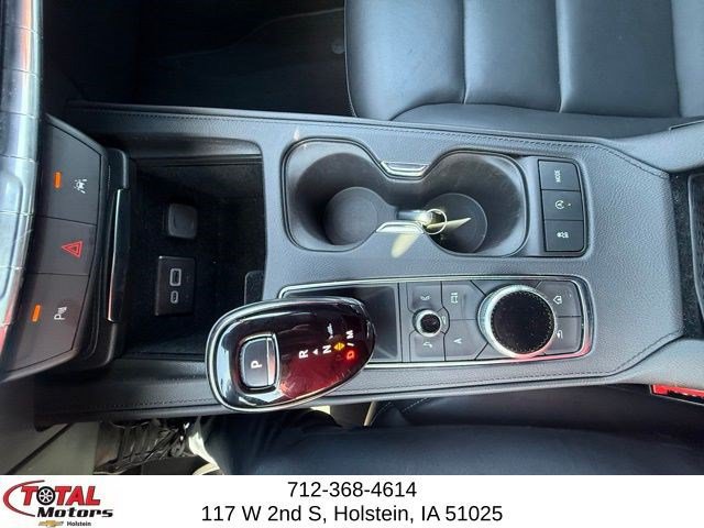 Used 2025 Cadillac XT4 Premium Luxury AWD/4WD image 29