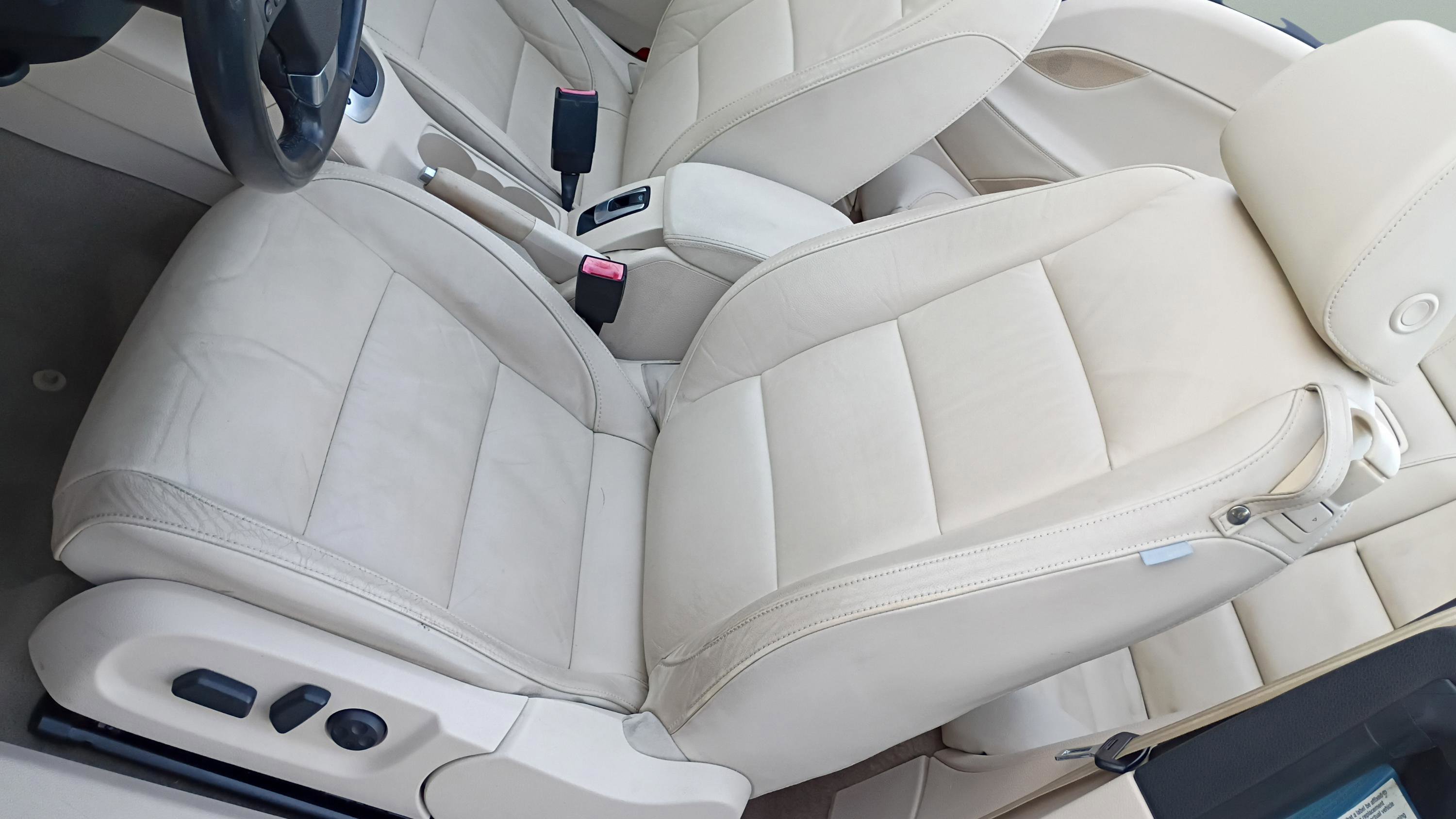 Used 2009 Volkswagen Eos Lux image 27