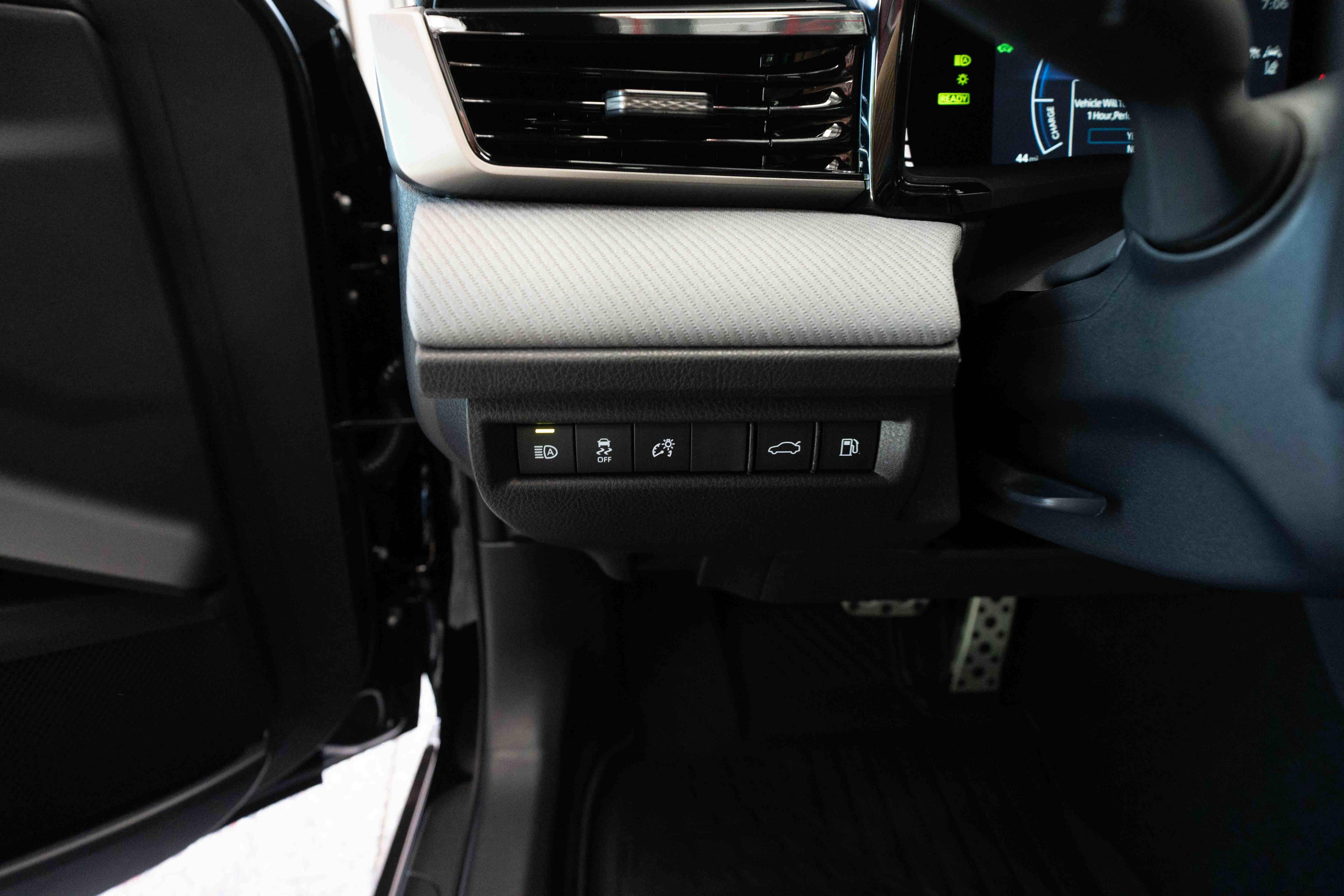 New 2026 Toyota Camry SE w/ Multimedia Upgrade Package AWD/4WD image 11