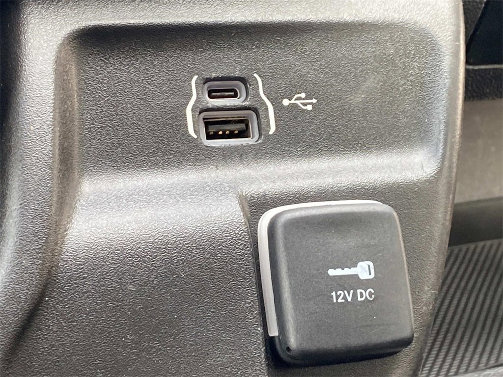 Used 2023 RAM ProMaster 2500 image 28