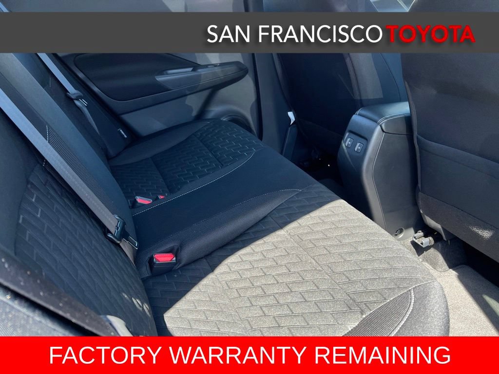 Used 2023 Nissan Kicks SV FWD image 18