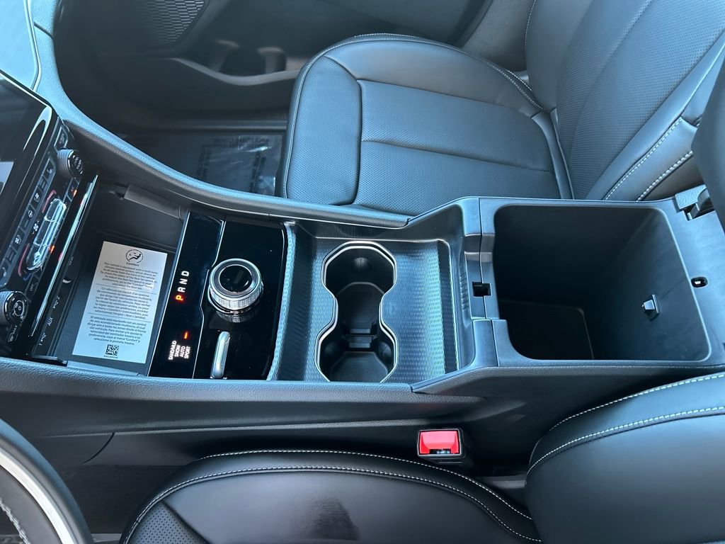 New 2025 Jeep Grand Cherokee L Limited w/ Luxury Tech Group II image 18