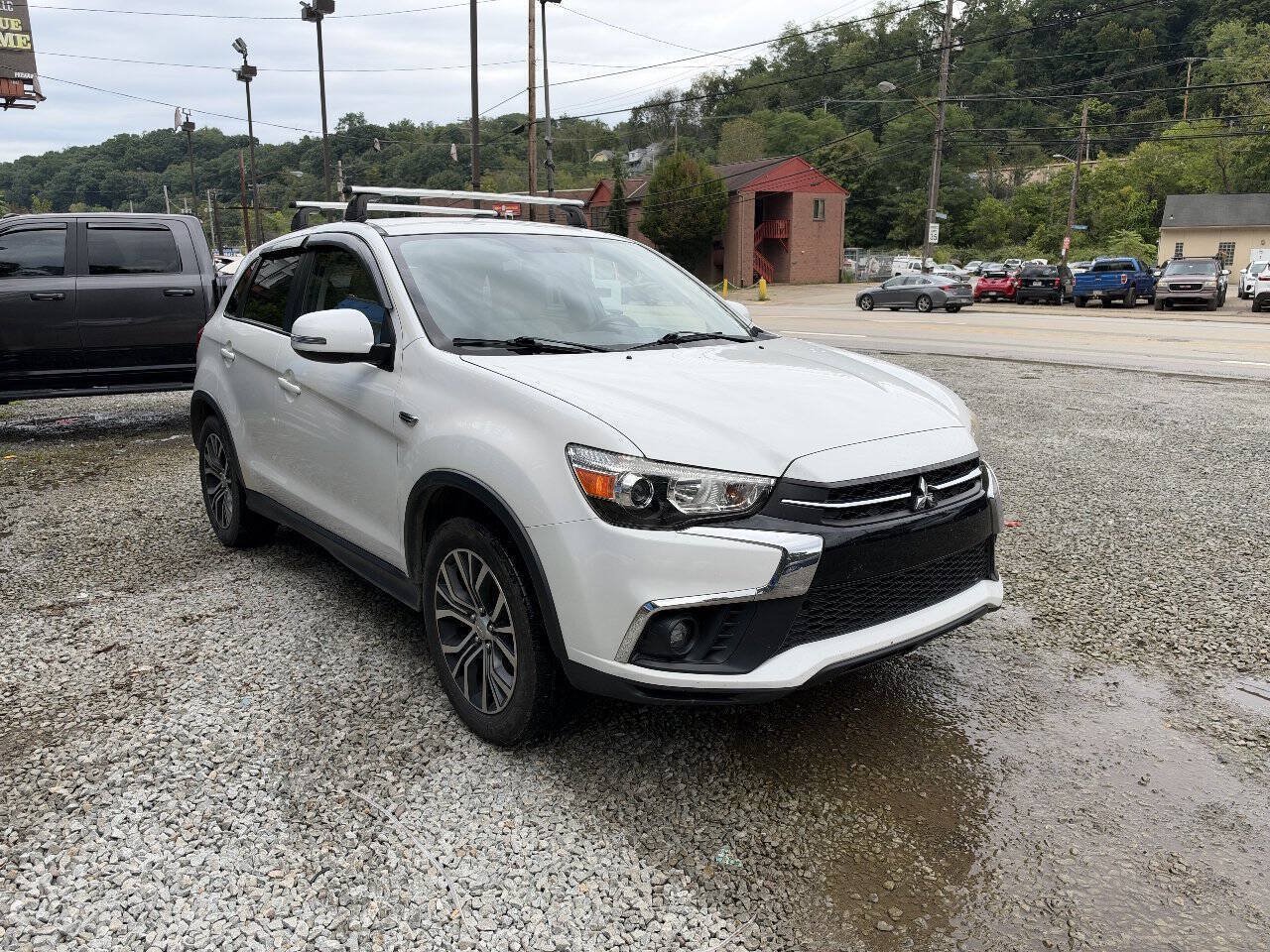 Used 2018 Mitsubishi Outlander Sport ES AWD/4WD image 6