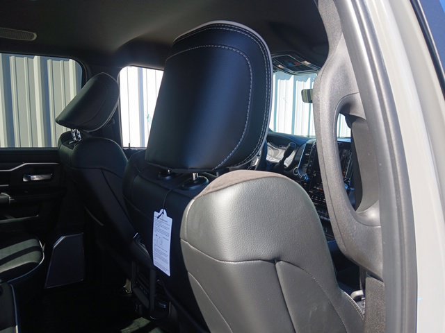 New 2027 RAM 5500 4x4 Crew Cab w/ Laramie Trim Package image 20