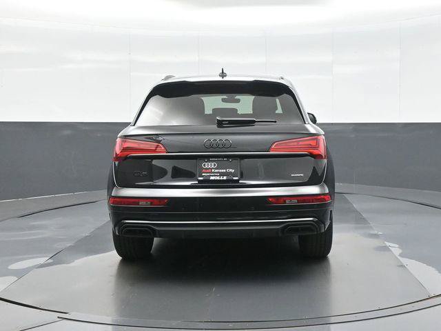 Used 2024 Audi Q5 2.0T Premium w/ Summer of Audi Package AWD/4WD image 6