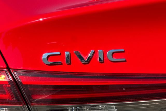Used 2024 Honda Civic Sport image 32