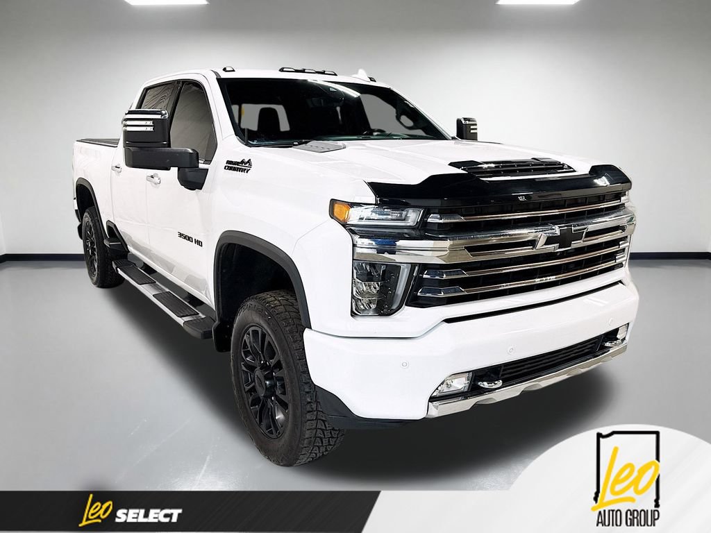 Used 2022 Chevrolet Silverado 3500 High Country w/ Technology Package AWD/4WD image 5