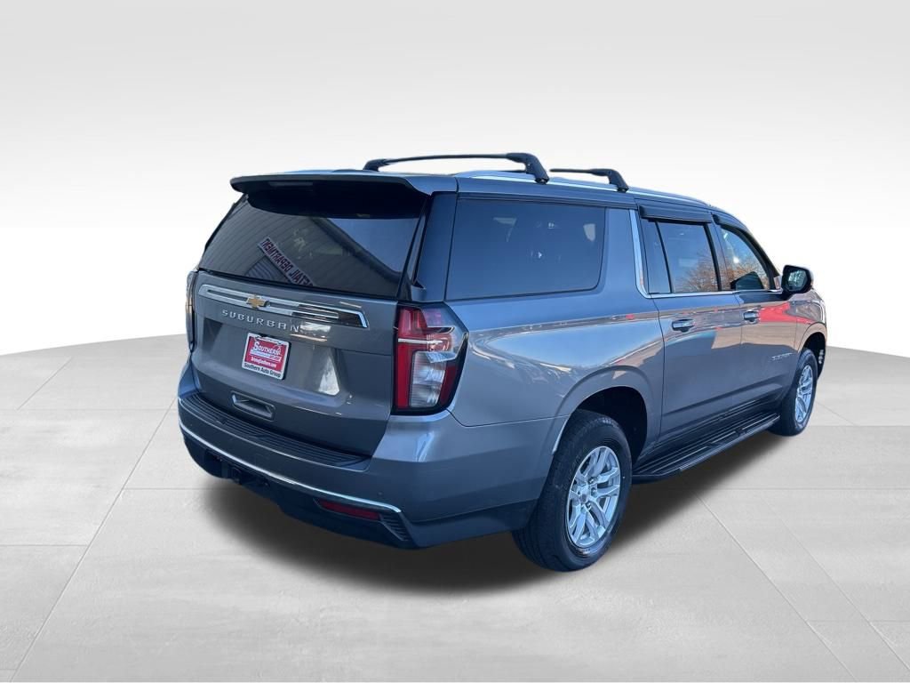Used 2021 Chevrolet Suburban LS image 5