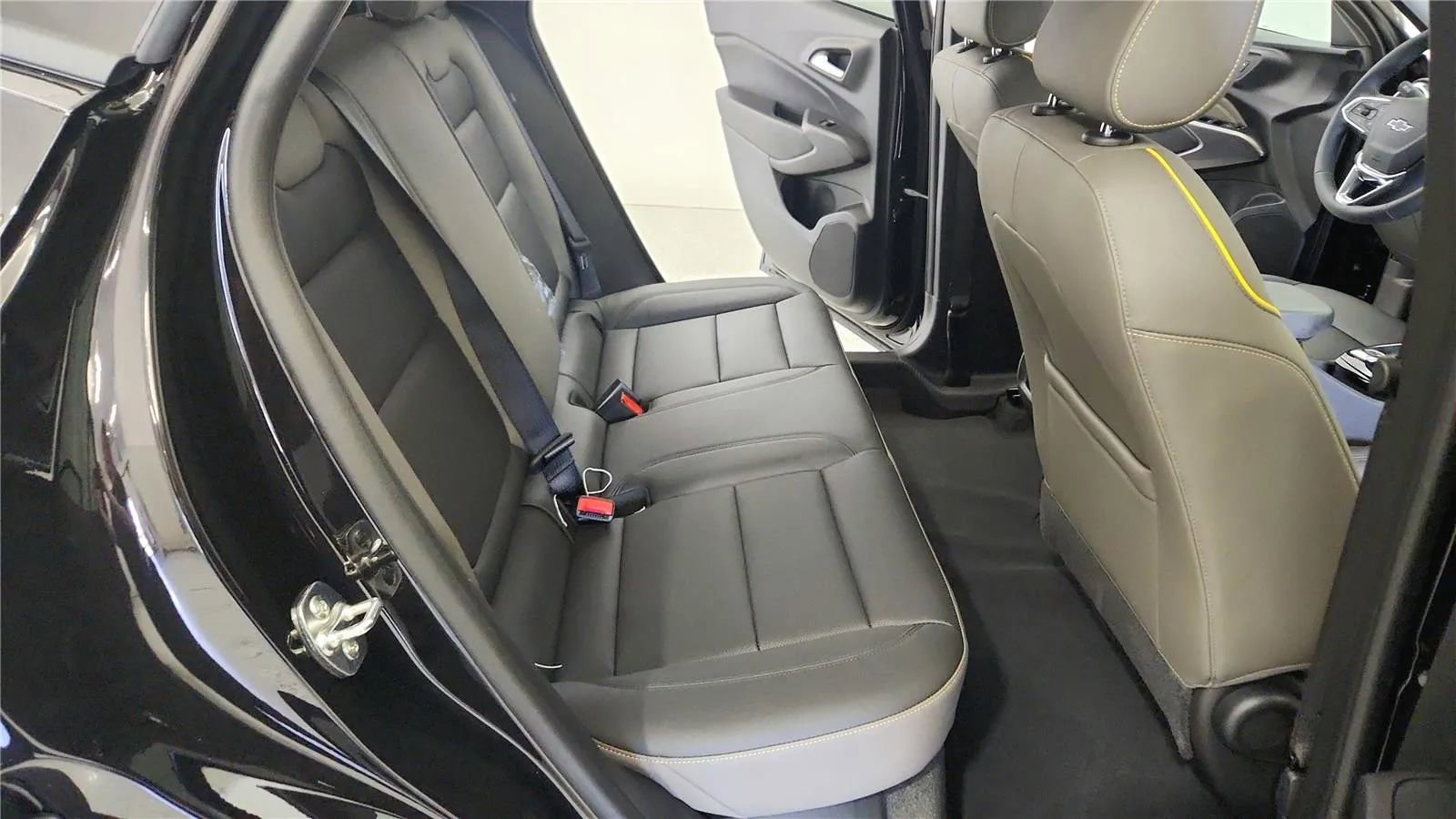 New 2026 Chevrolet Trax ACTIV w/ Driver Confidence Package image 37