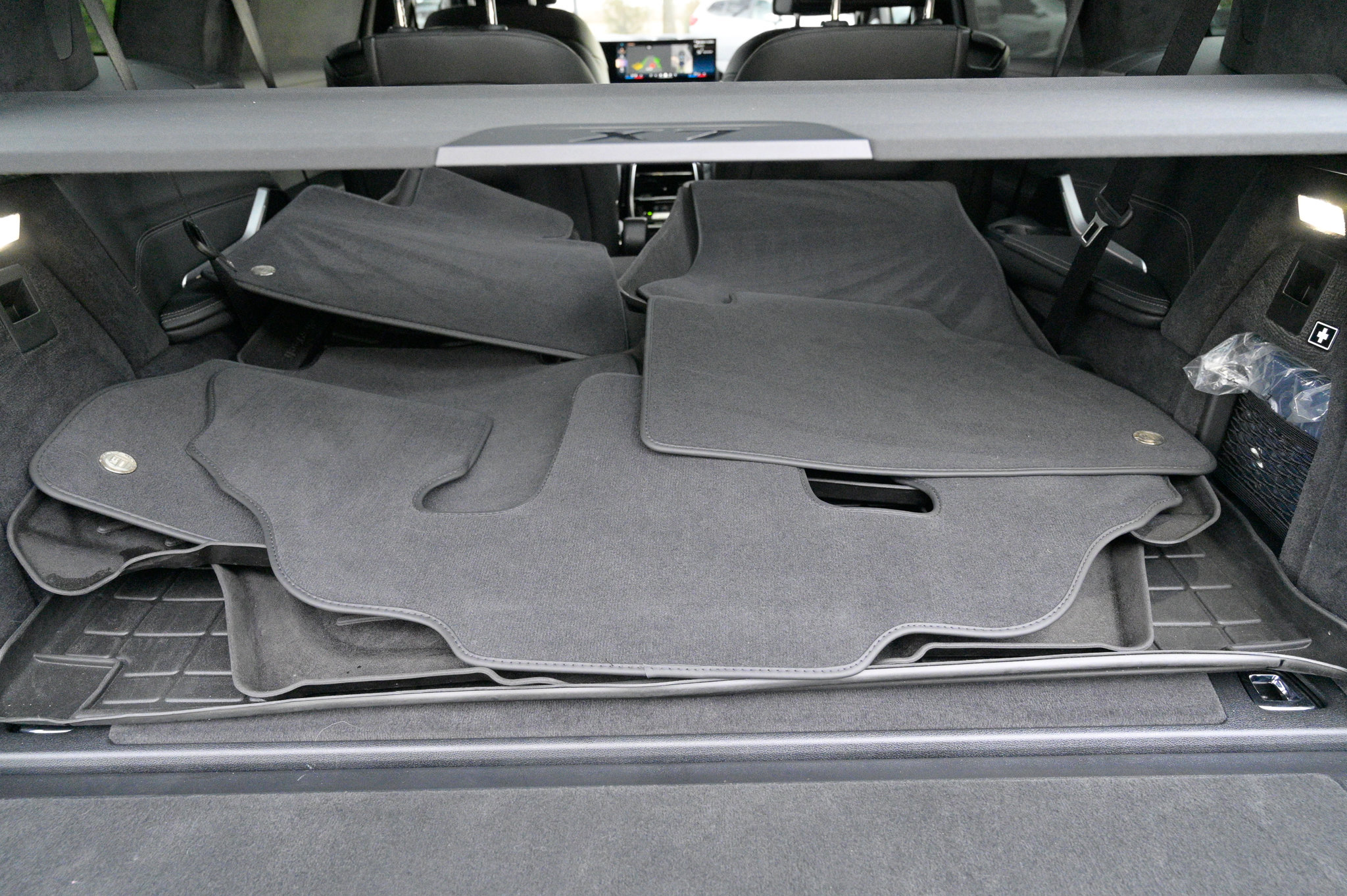 Used 2025 BMW ALPINA XB7 image 46