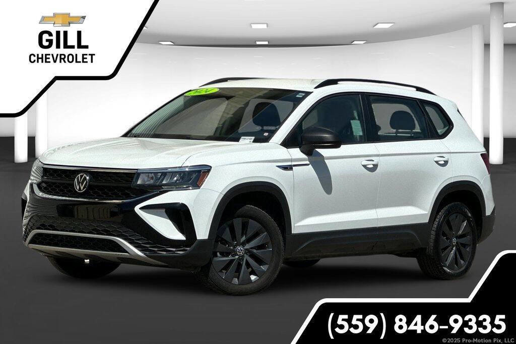 Used 2024 Volkswagen Taos S image 1