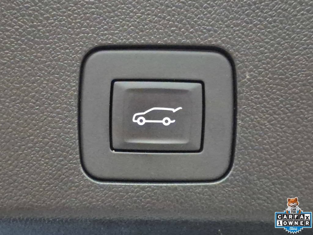 Certified 2025 Buick Encore GX Sport Touring w/ Advanced Technology Package AWD/4WD image 28