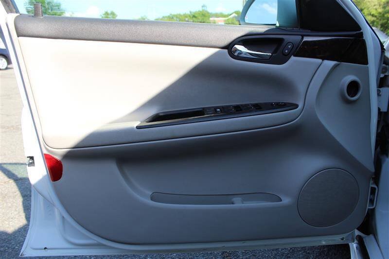 Used 2016 Chevrolet Impala Limited LS FWD image 11