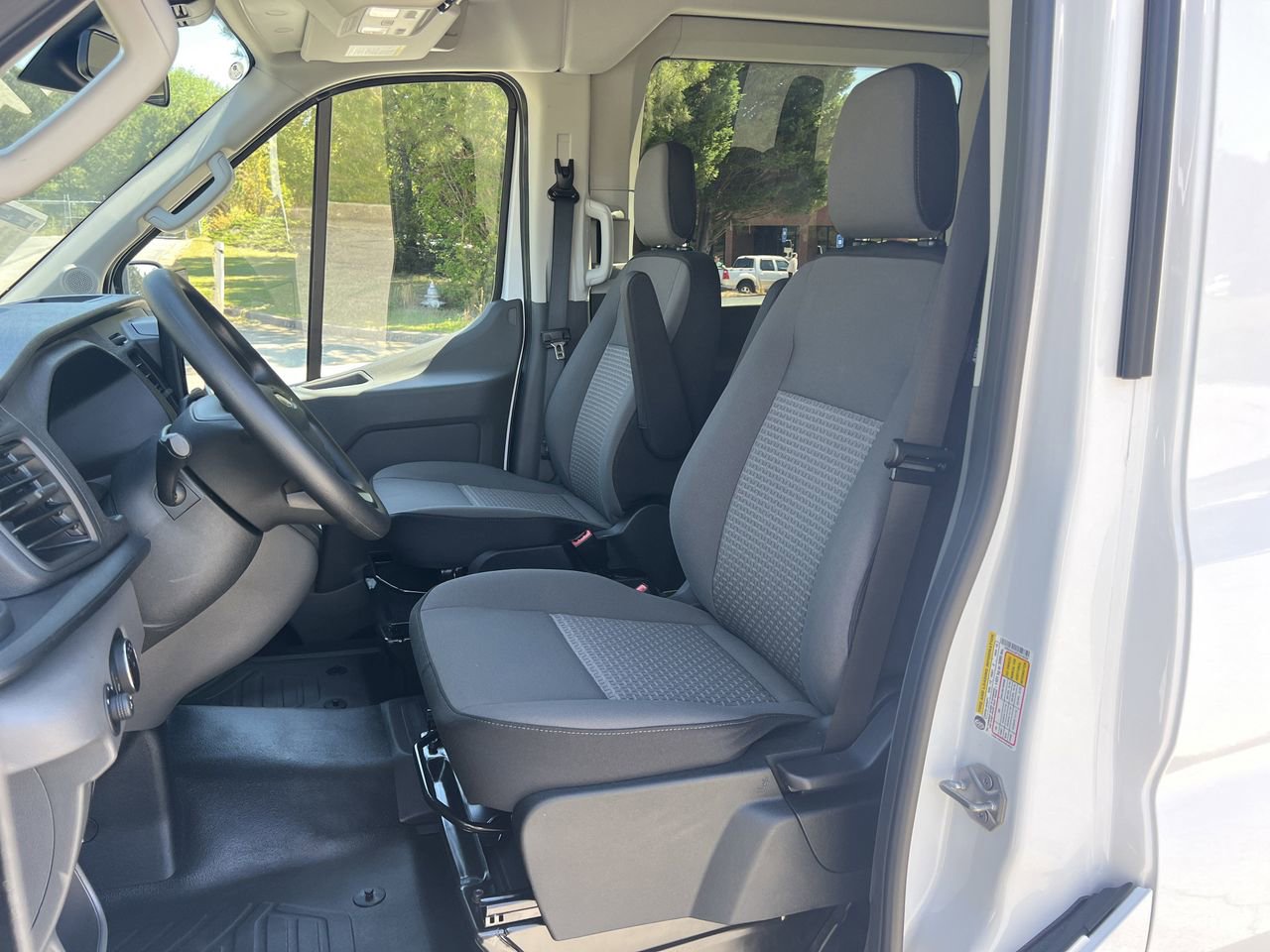 New 2026 Ford Transit 350 148 Medium Roof Wagon image 15