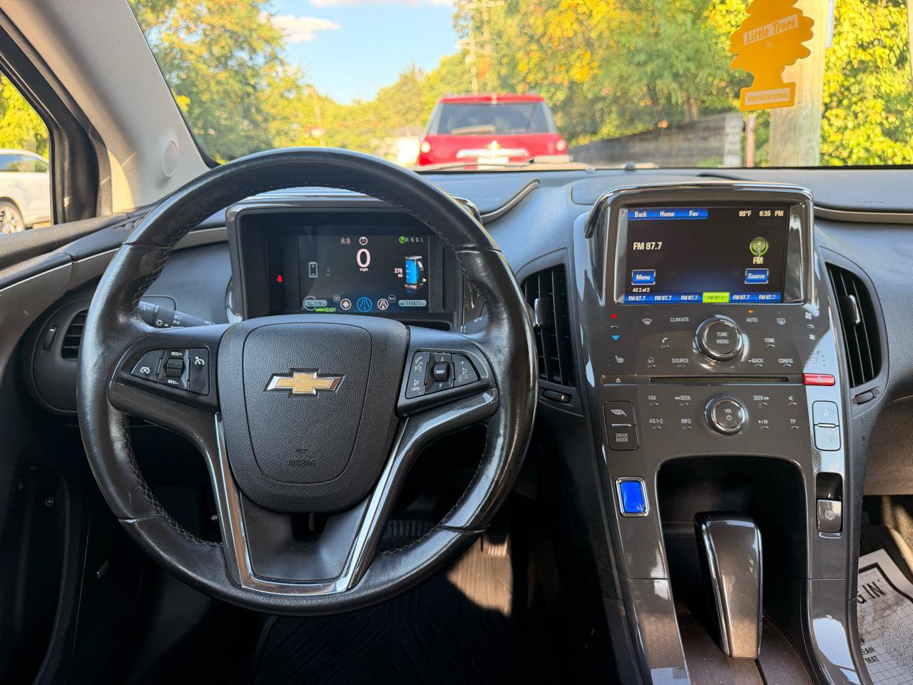 Used 2012 Chevrolet Volt Premium w/ Premium Trim Package FWD image 24