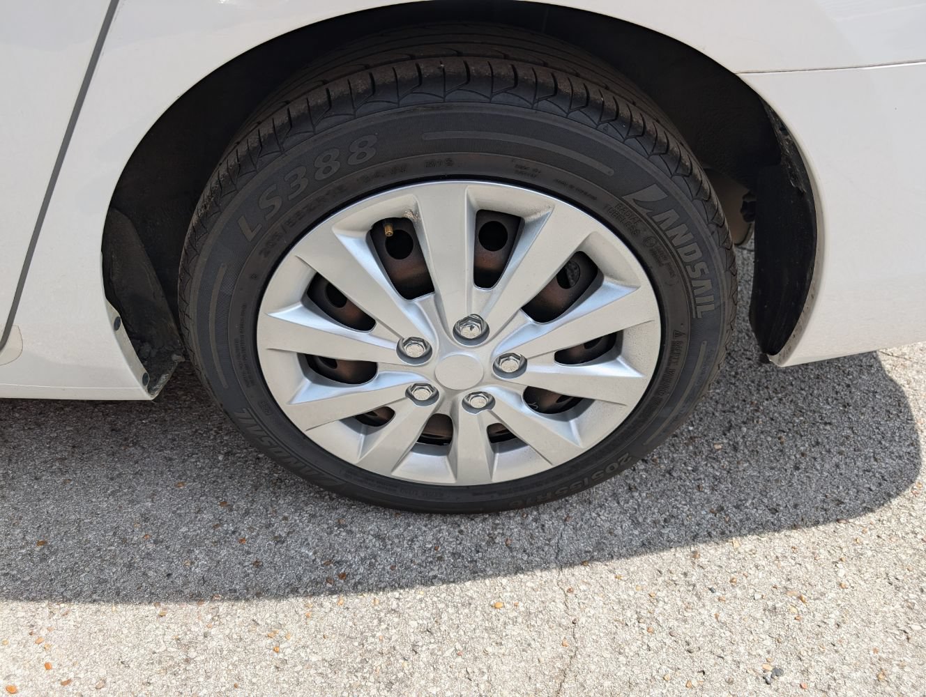 Used 2019 Nissan Sentra S FWD image 26