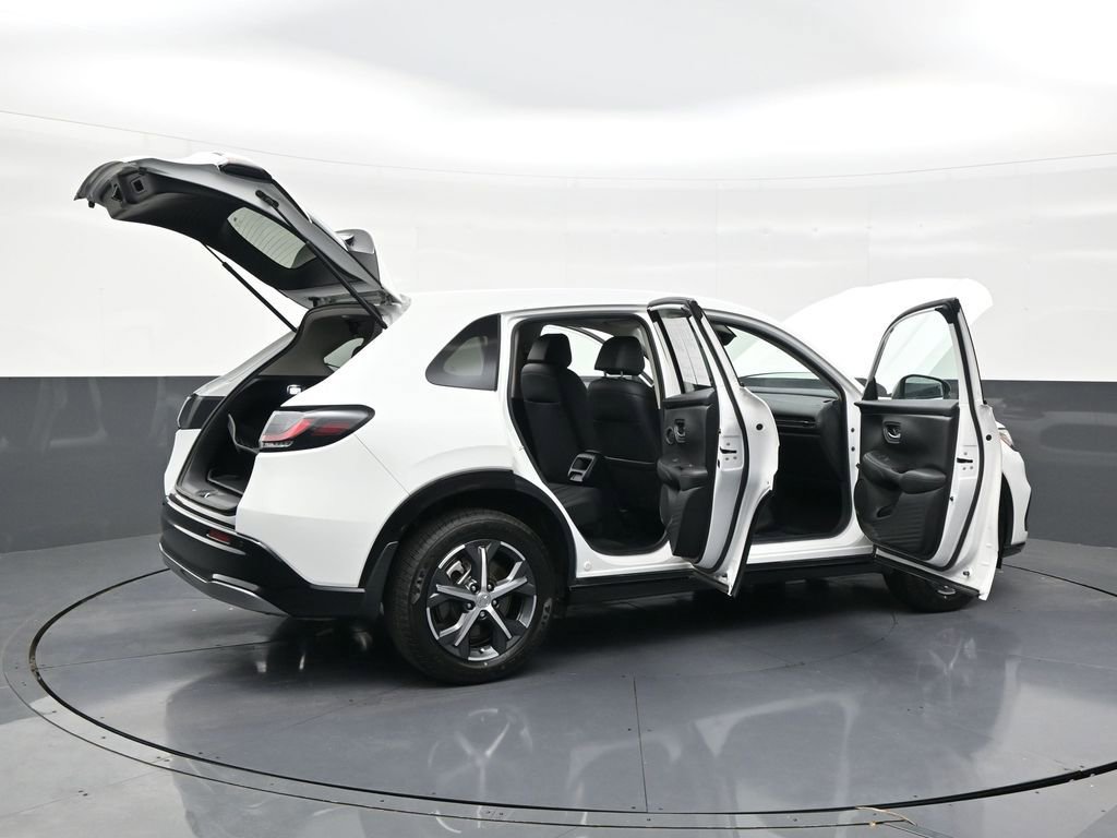 Used 2023 Honda HR-V EX-L image 29
