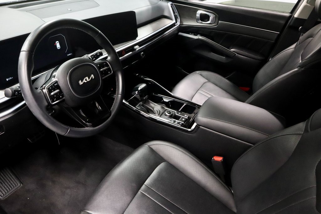 Used 2024 Kia Sorento SX image 26